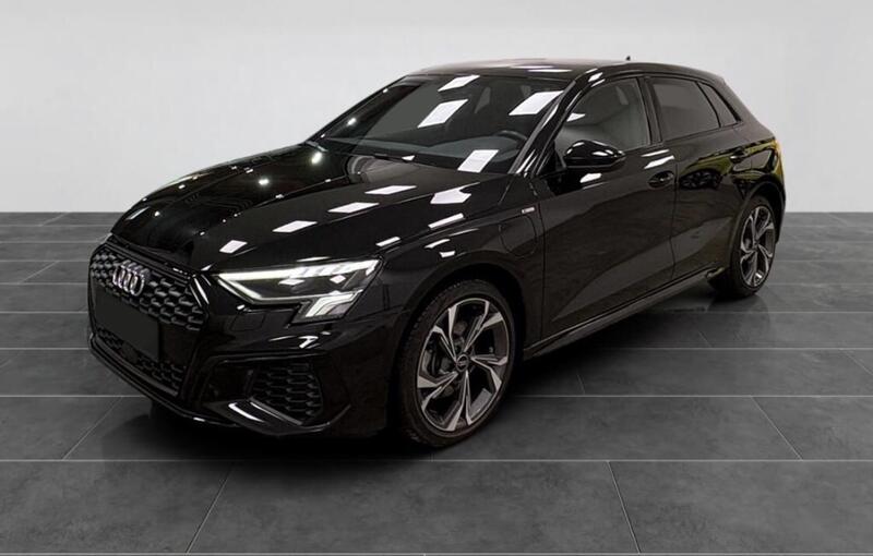 Audi A3 sportback 40 TFSIe 204 s-Line Hybride Rechargeable / Camera de Recul Carplay Android Auto Coffre Elec Audio Bang &amp; Olufsen
