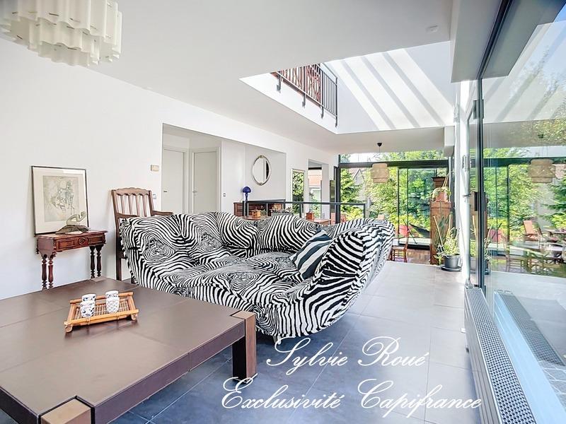 Maison d'architecte - 176 m² - 7 pièces