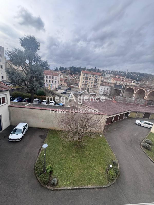 Appartement - 83 m² - 4 pièces