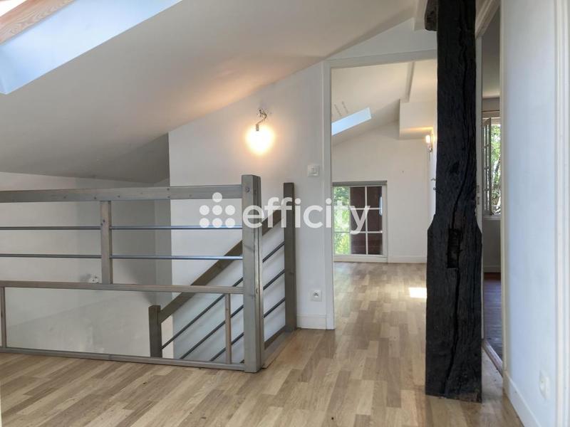 Appartement - 85 m² - 3 pièces