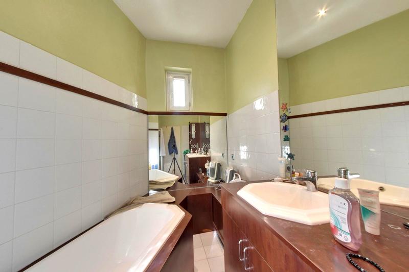 Appartement - 112 m² - 4 pièces