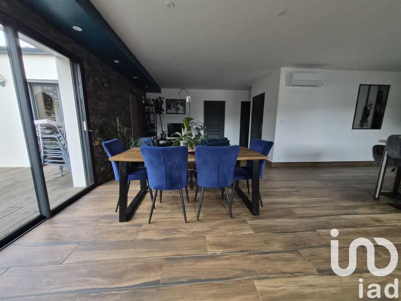 Maison - 111 m² - 6 pièces