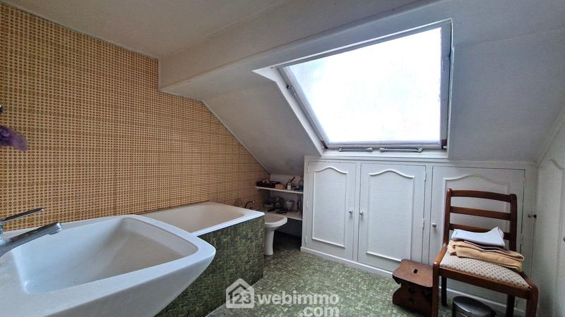 Maison - 179 m² - 6 pièces