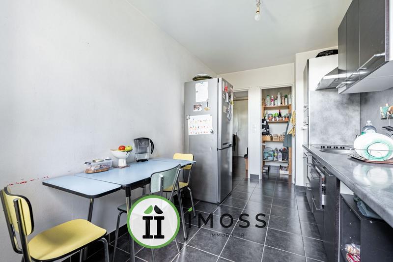 Appartement - 80 m² - 4 pièces