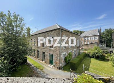 Maison - 134 m² - 9 pièces