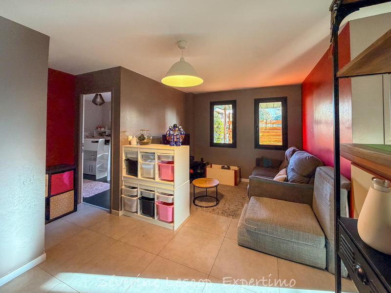 Maison - 193 m² - 8 pièces