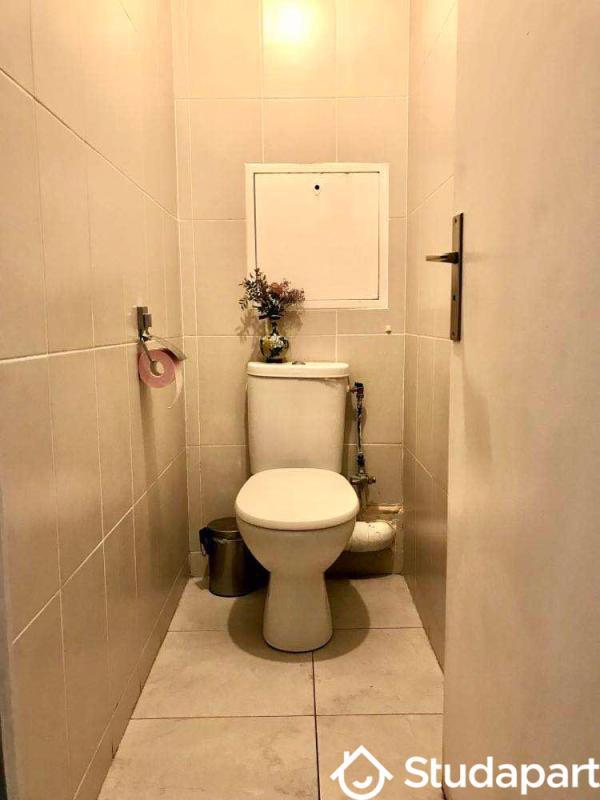 Chambre - 9 m² - 1 pièce