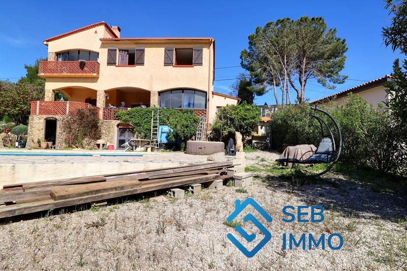 Maison - 170 m² - 7 pièces