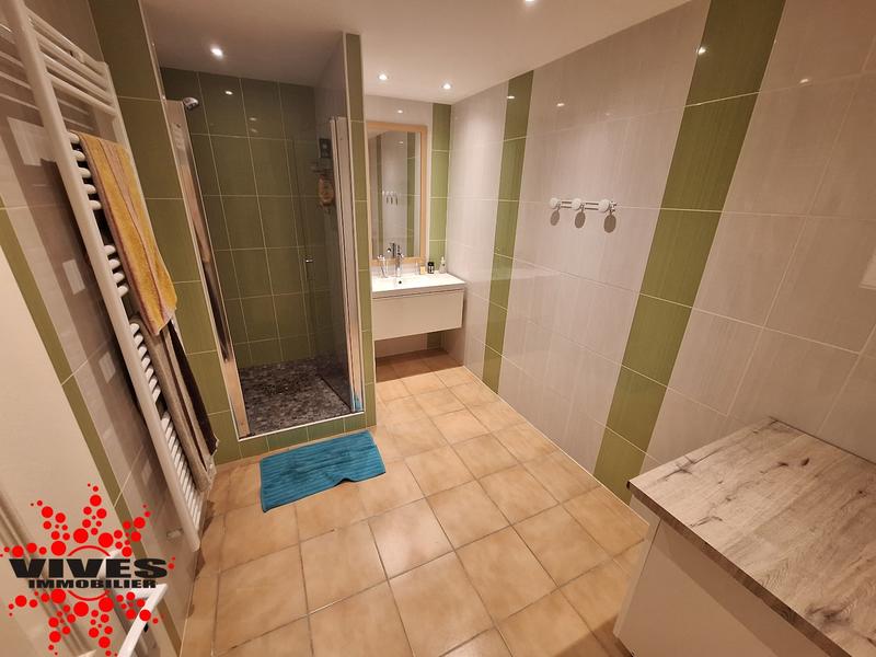 Maison - 210 m² - 8 pièces