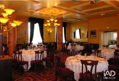 Local commercial - 13 000 m²