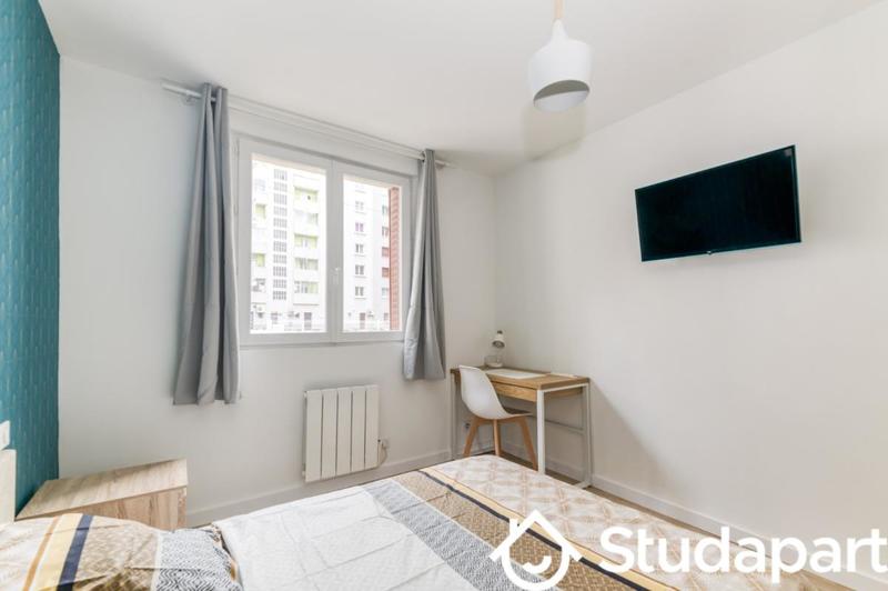 Chambre - 10 m² - 1 pièce