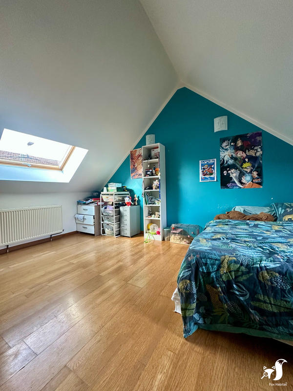 Maison - 210 m² - 6 pièces