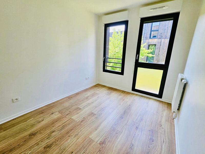 Appartement - 94 m² - 5 pièces