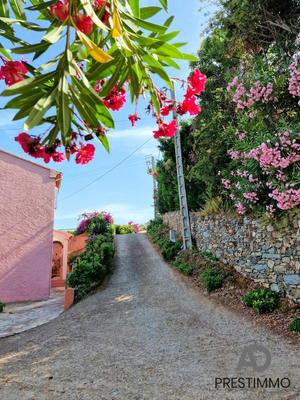 Maison - 185 m² - 7 pièces