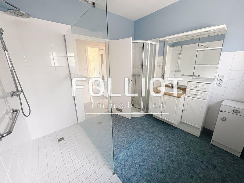 Maison - 112 m² - 7 pièces