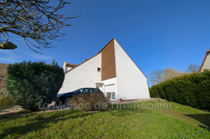 Pavillon - 129 m² - 5 pièces