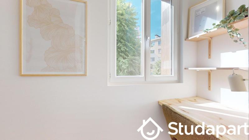 Chambre - 12 m² - 1 pièce