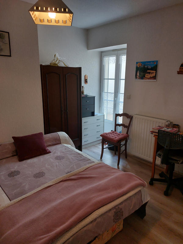 Appartement - 90 m² - 4 pièces