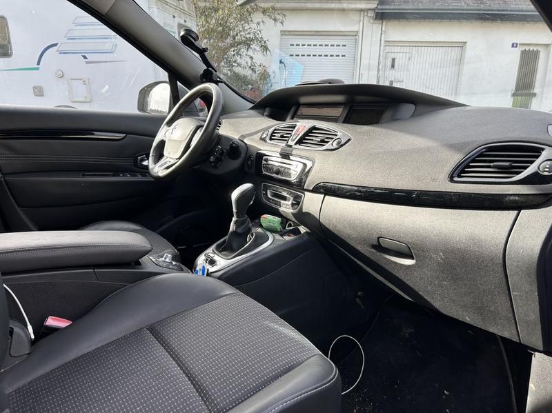 Renault Scénic III 2.0 140 Cvt Jade