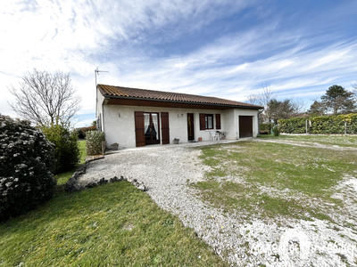 Maison - 95 m² - 4 pièces