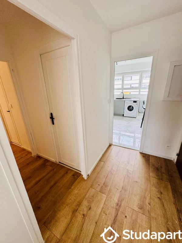 Chambre - 12 m² - 1 pièce