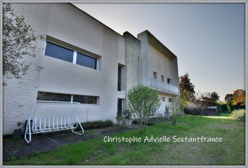 Maison d'architecte - 280 m² - 10 pièces