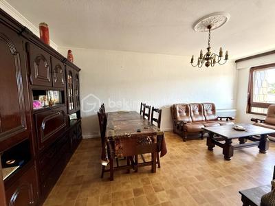 Appartement - 74 m² - 3 pièces