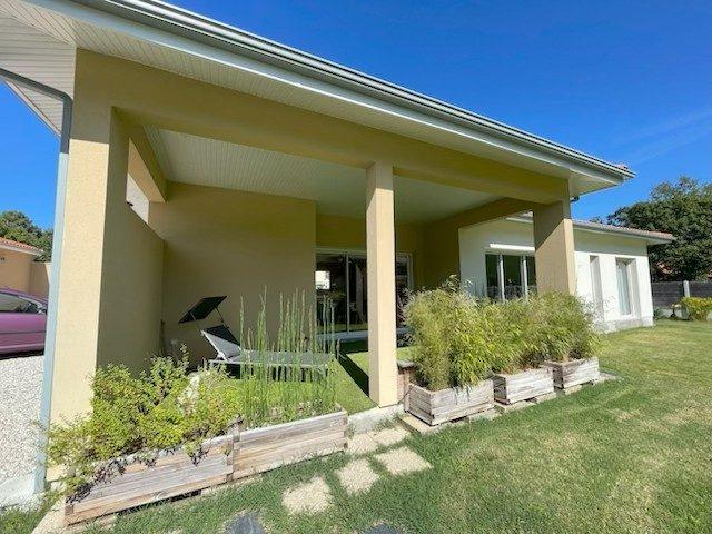 Villa - 108 m² - 4 pièces