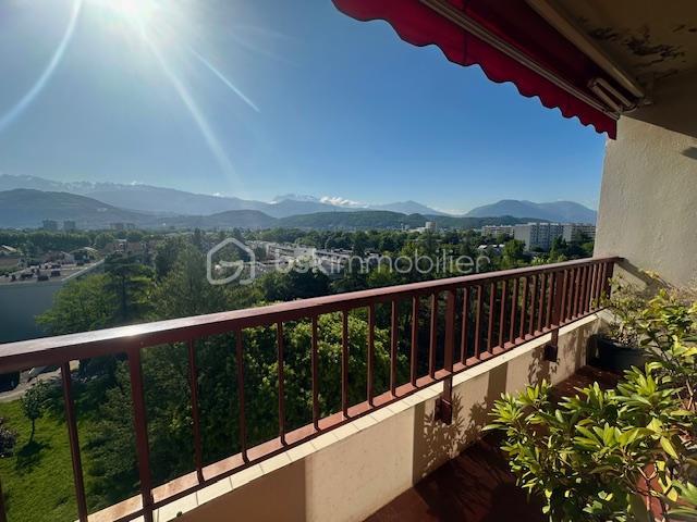 Appartement - 103 m² - 5 pièces