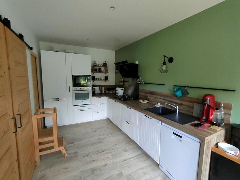 Maison - 90 m² - 5 pièces