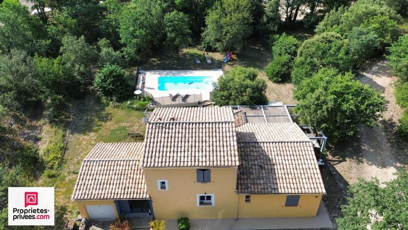 Villa - 140 m² - 5 pièces
