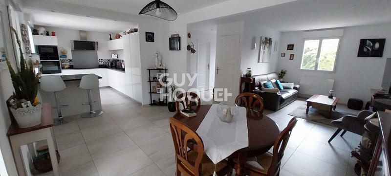 Maison - 110 m² - 6 pièces