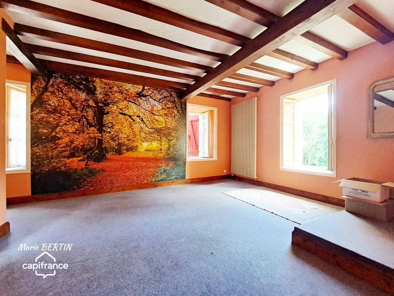 Propriété - 426 m² - 11 pièces