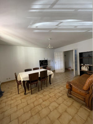 Appartement - 83 m² - 4 pièces