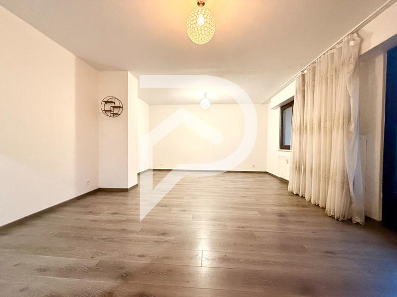 Appartement - 77 m² - 3 pièces