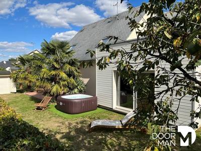 Maison - 134 m² - 7 pièces