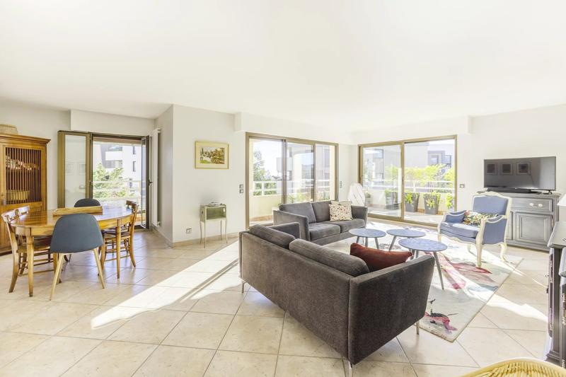 Appartement - 103 m² - 4 pièces