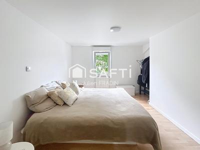 Maison - 155 m² - 6 pièces