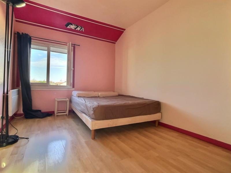 Maison - 96 m² - 5 pièces