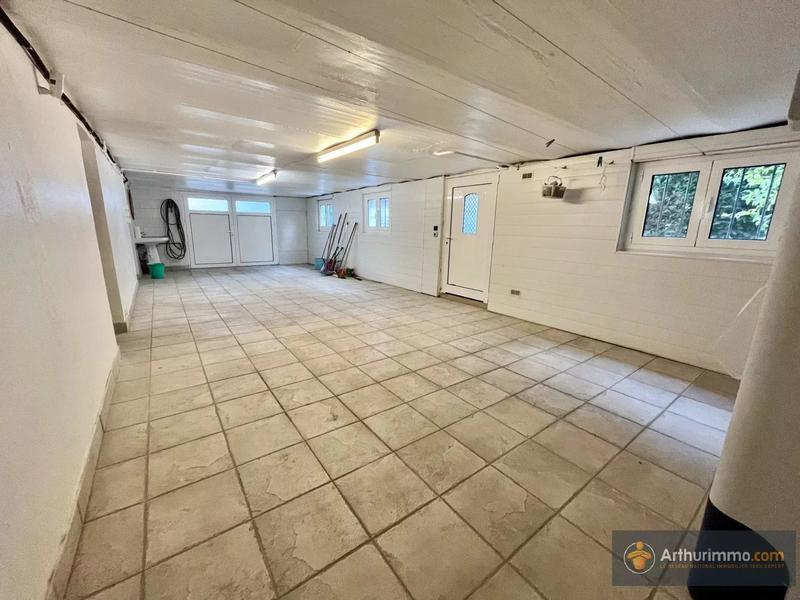 Maison - 90 m² - 5 pièces