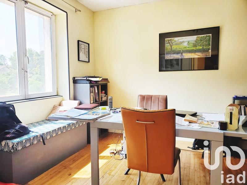 Maison - 225 m² - 9 pièces