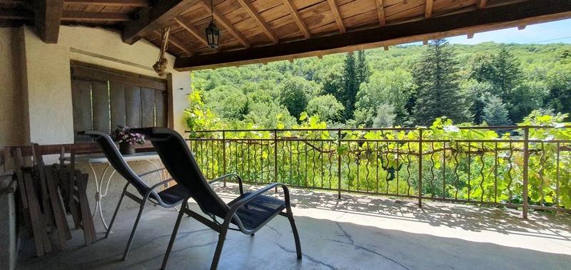 Maison traditionnelle - 100 m² - 5 pièces