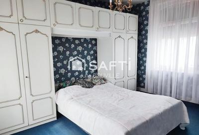 Maison - 90 m² - 5 pièces