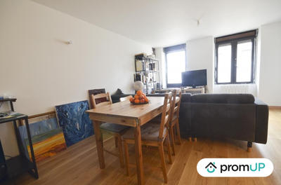 Maison - 97 m² - 4 pièces