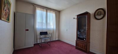 Maison - 218 m² - 6 pièces