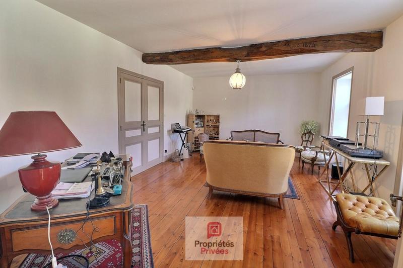 Propriété - 265 m² - 8 pièces