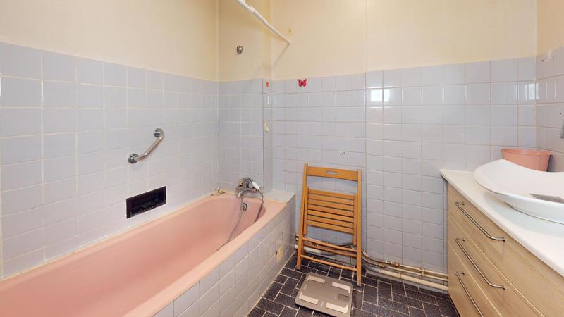 Appartement - 80 m² - 4 pièces