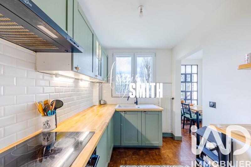 Appartement - 90 m² - 4 pièces