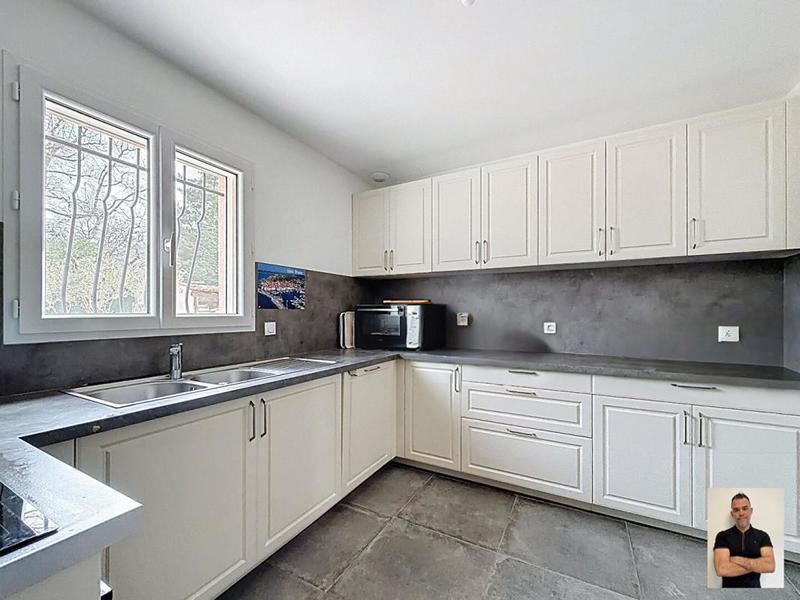 Maison - 85 m² - 3 pièces