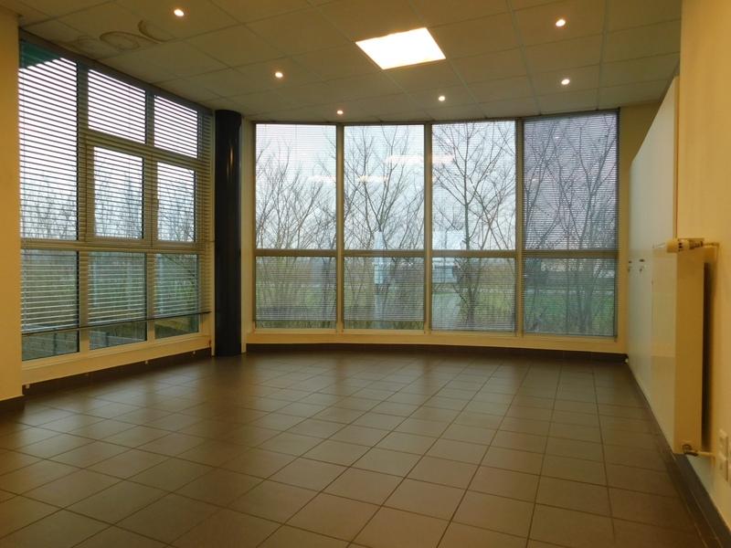 Bureau - 288 m² - 11 pièces